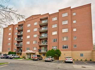 1470 Jefferson St APT 204, Des Plaines, IL 60016