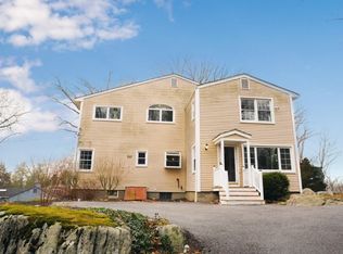1240 Williams Dr, Shrub Oak, NY 10588