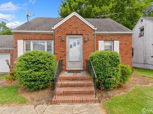 548 Cranbury Rd, East Brunswick, NJ 08816