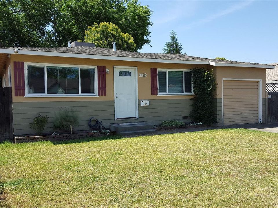 1st image of 3042 Telegraph Ave