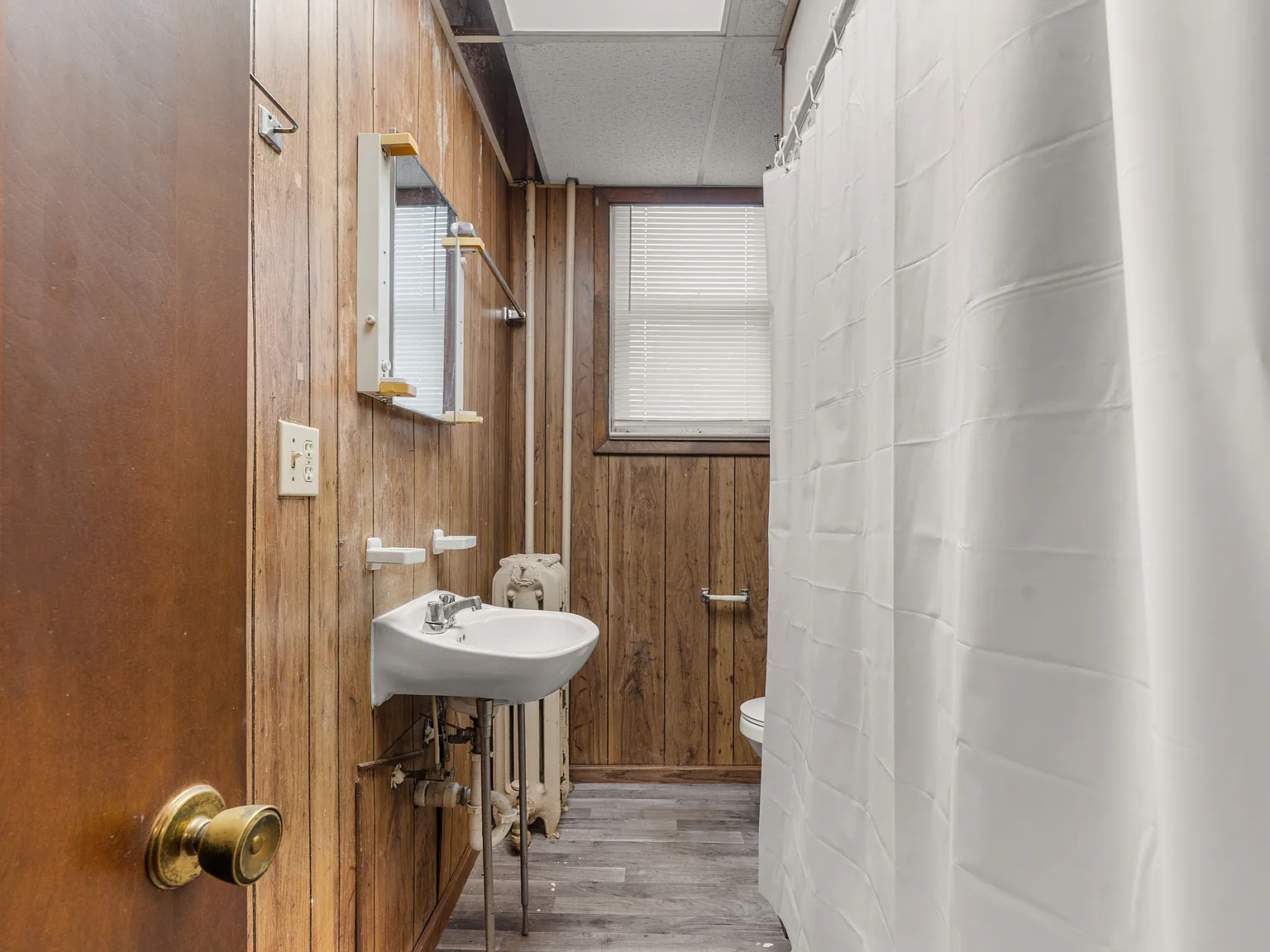 1 bed, $650 — Photo 2