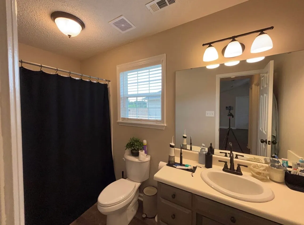 3 bed, 1602 sqft, $600 — Photo 4