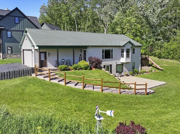 7769 241St AVENUE, Salem, WI 53168