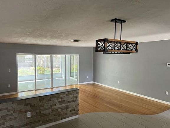 3rd image of 208 Talley Dr