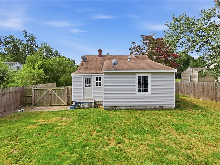 2812 Skelton St — Photo 21