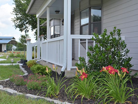 3rd image of 1863 County Road 4109
