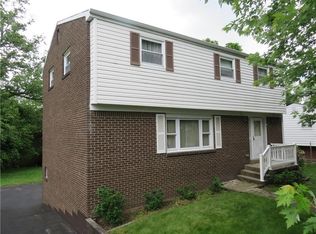 620 Twin Oak Dr, Pittsburgh, PA