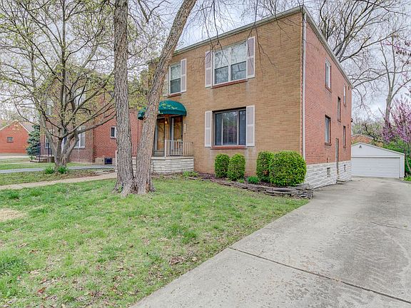 2nd image of 1154-58 Moorlands Dr