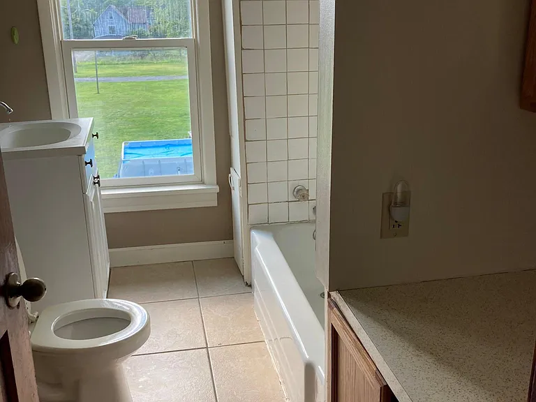 101 E Sharp St — Photo 1