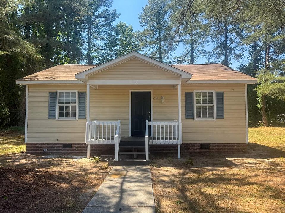 1st image of 1725 W Pine Lake Dr