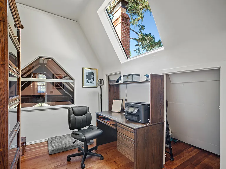 24262 Cabrillo St — Photo 15