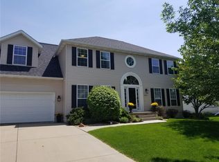 2075 Newcastle Rd, Marion, IA 52302