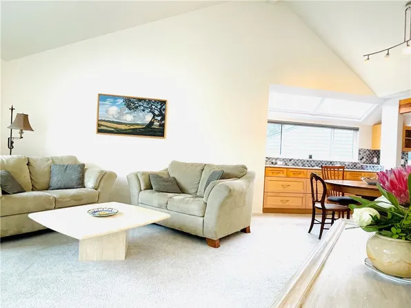 1643 Taylor Ln, Santa Cruz, CA 95062