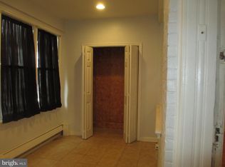 2516 Shields St, Philadelphia, PA 19142