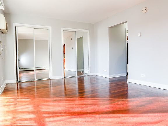 3rd image of 7520 W Grand Ave APT 3C