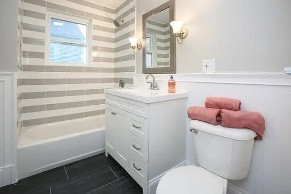 21 Temple St #2 — Photo 11