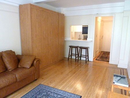 2nd image of 2681 Broadway #6R