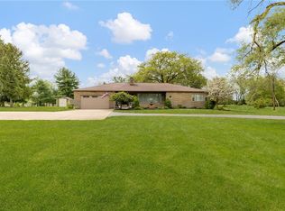 5275 Tuscarawas Rd, Beaver, PA 15009