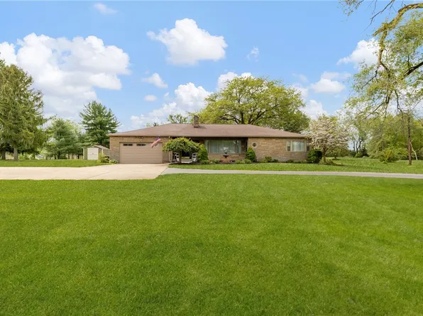 5275 Tuscarawas Rd, Beaver, PA 15009