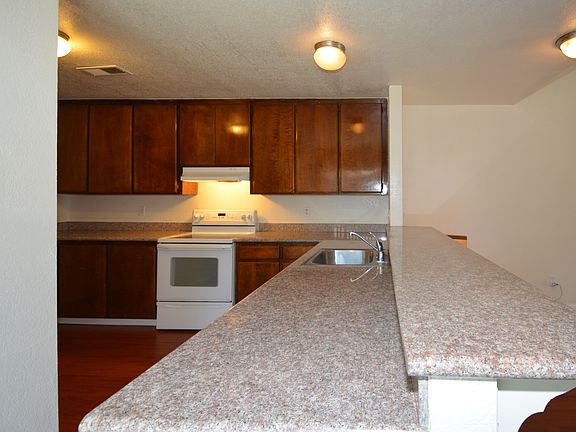4th image of 6258 Porterfield Ct