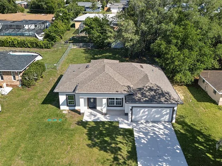 922 N Fairbairn Dr — Photo 3