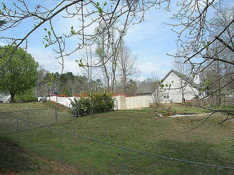 2nd image of 680 Creekview Dr