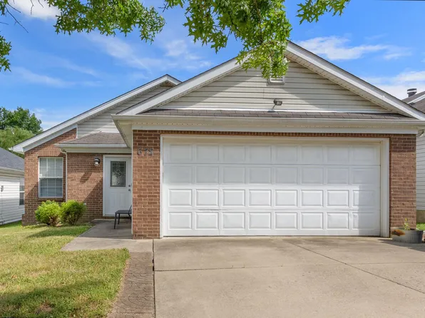 672 Morgan Hills Dr, Lexington, KY 40509