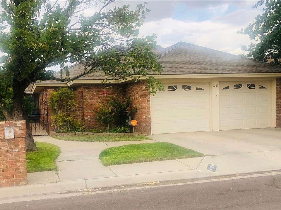 1st image of 1025 W Mesa Verde Dr