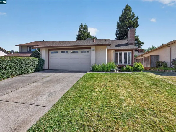 1040 Village Oaks Dr, Martinez, CA 94553
