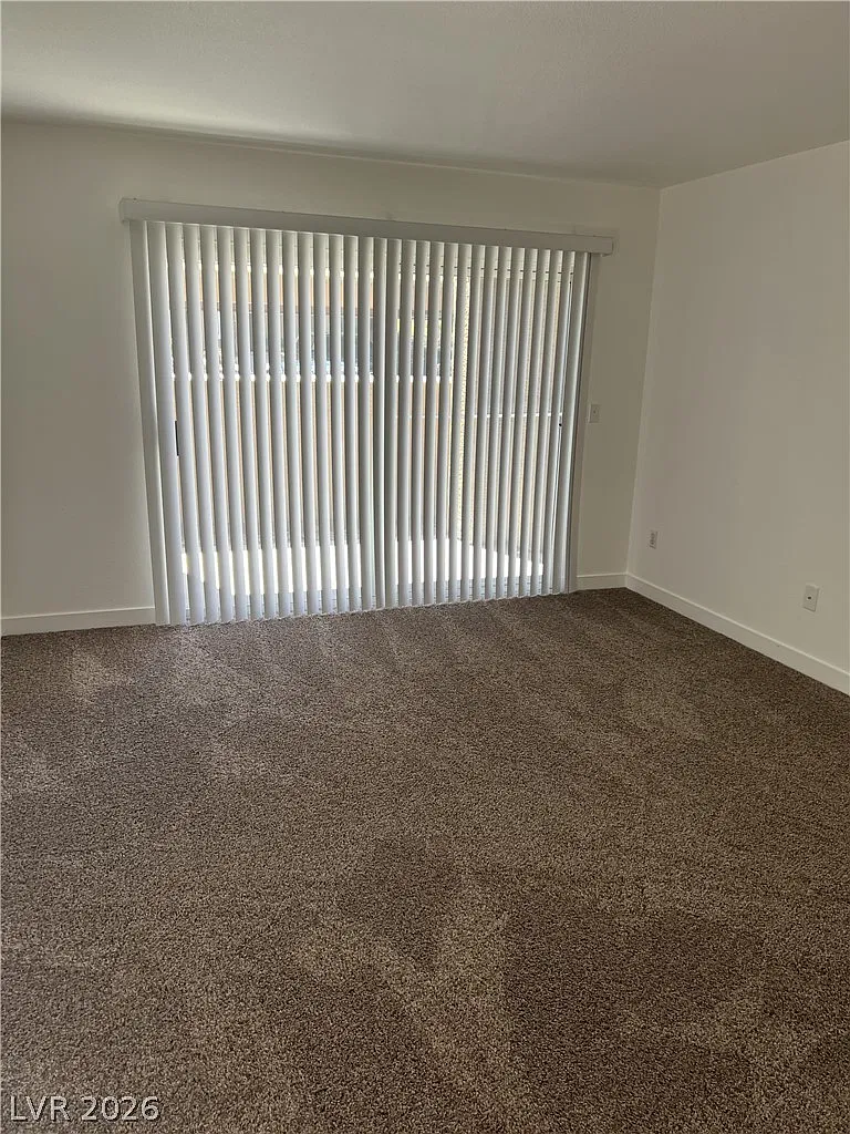 1 bed, 1.5 bath, 752 sqft, $1,195 — Photo 3