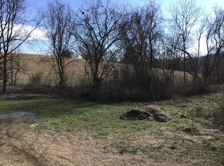 627 S McKee St, Greeneville, TN 37743