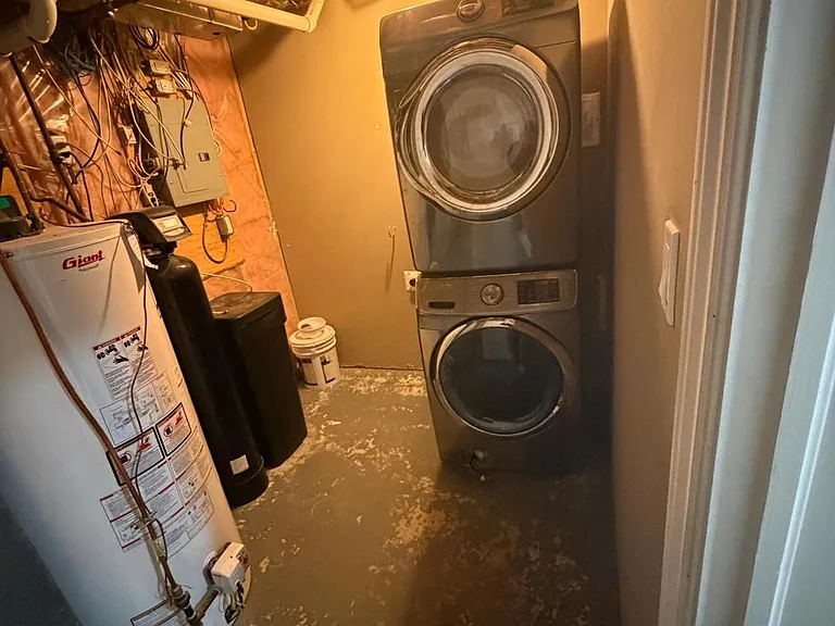 165 Windflower Dr #BASEMENT — Photo 8