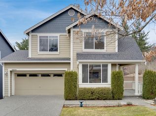 35014 SE Curtis Dr, Snoqualmie, WA 98065