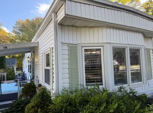 10 Whitewood Rd, Killingworth, CT 06419