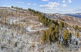 3rd image of 4 Bear Wallow Ln