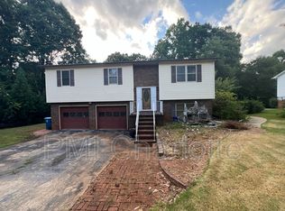 1784 Ashley St, Newton, NC 28658