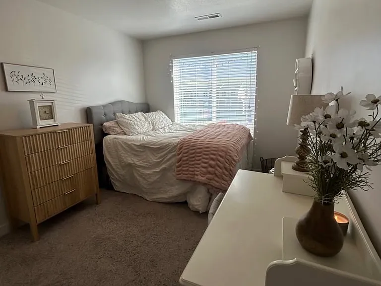 1494 S 590 W — Photo 7