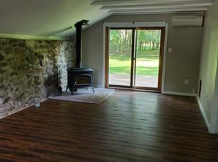 866 Shavertown Rd, Garnet Valley, PA 19060