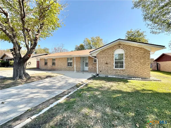 1904 Hill St, Killeen, TX 76543