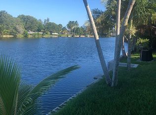 5600 SW 54th Ct, Davie, FL 33314