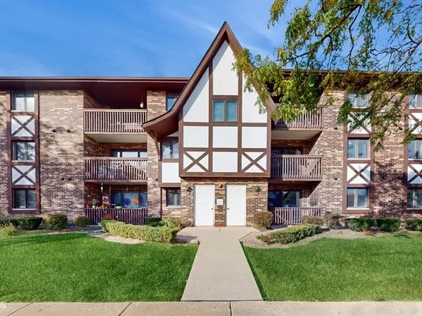 10620 S Ridgeland Ave #2A, Chicago Ridge, IL 60415