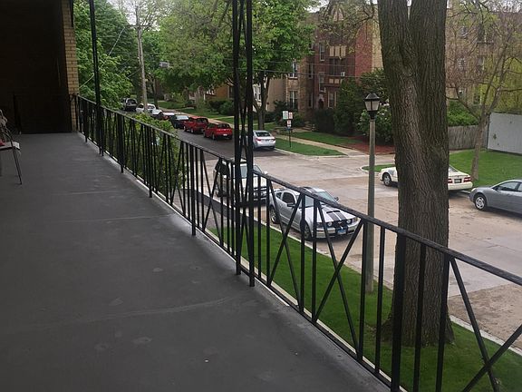 2nd image of 4858 Lee St APT 2A