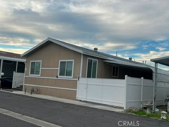 8901 Eton Ave #11, Canoga Park, CA 91304