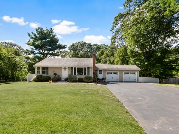 25 Woodland Rd, Ashland, MA 01721