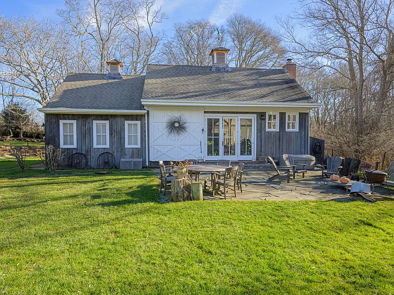 2983 Montauk Hwy — Photo 8