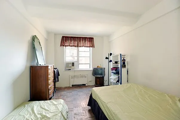 Sold by Citi Habitats | media 6