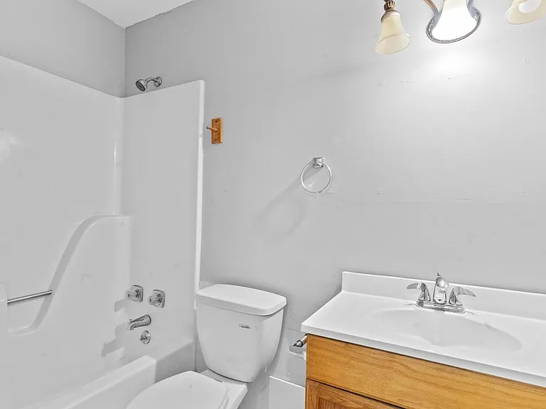 501 Vilas St — Photo 22