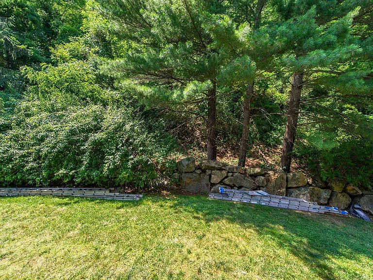 41 Mount Kemble Ave #310 — Photo 23