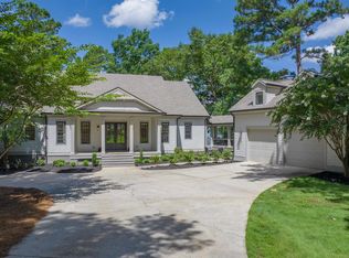 137 Barrington Hall Dr, Eatonton, GA 31024