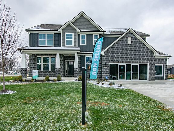 2nd image of 10658 Eagle Dr